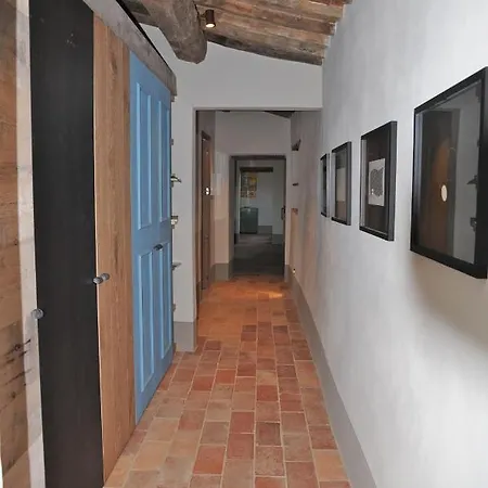 Podere Palazzo Βίλα